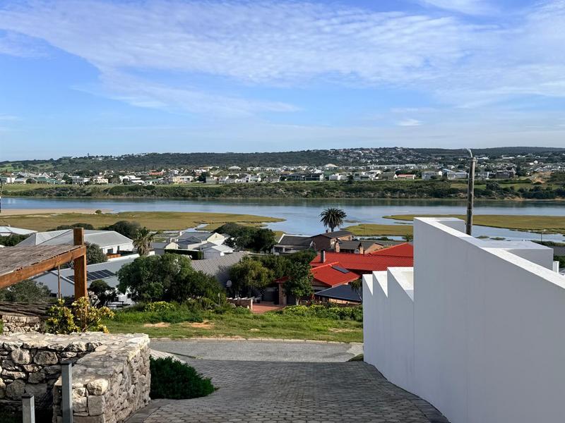 4 Bedroom Property for Sale in Stilbaai East Western Cape